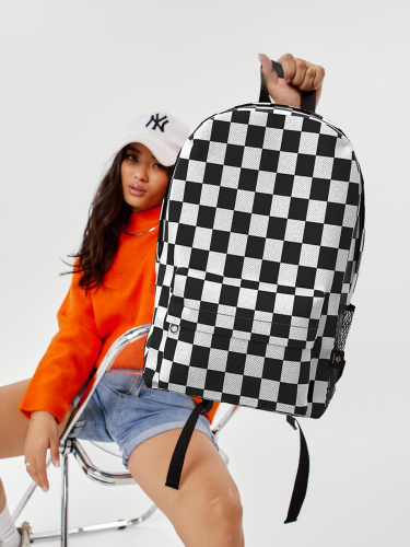 Рюкзак школьный шашечки черно-белый